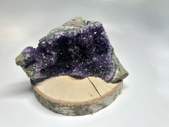 Amethist Geode AA nr2