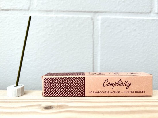 kruidenwierook complicity