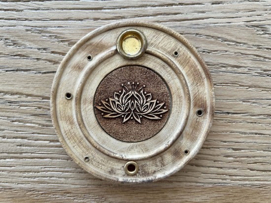 Wierook en kegeltjeshouder