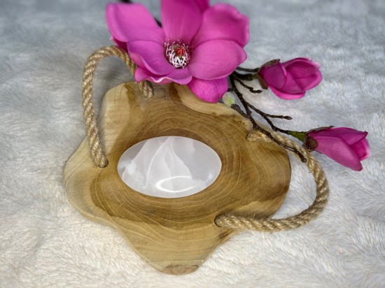 Mangano calciet geslepen