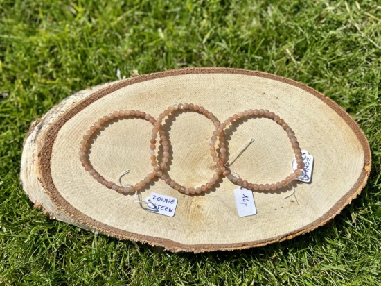 Zonnesteen armband