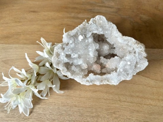 Marokkaanse bergkristal geode