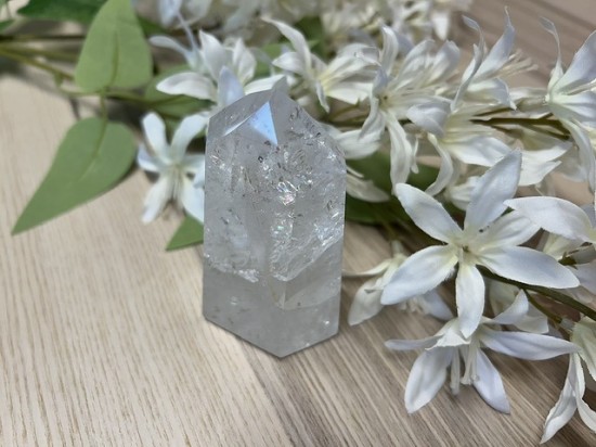 Iriskwarts punt/ Regenboogkristalpunt