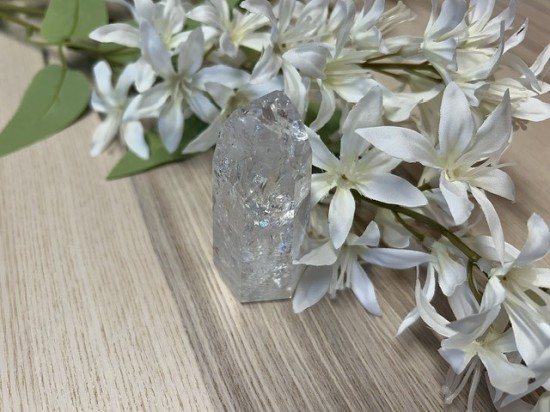 Iriskwarts punt/Regenboogkristalpunt