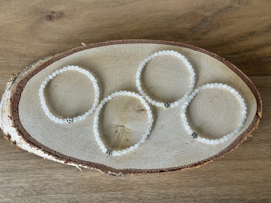 Witte maansteen armband AAA 4mm